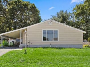 11 Boulevard E, Keyport, NJ 07735