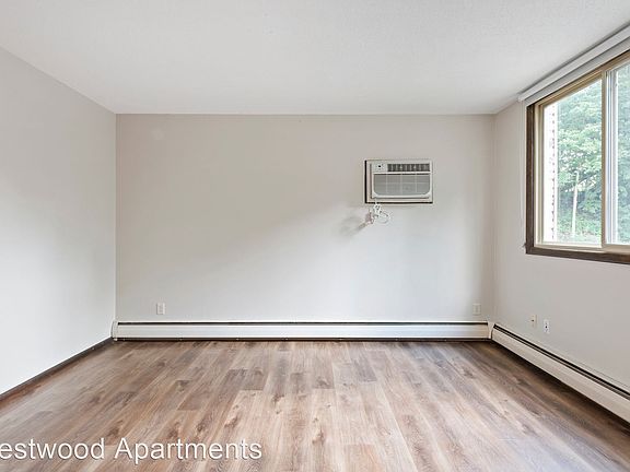 5th image of 3620 W 32nd St #201