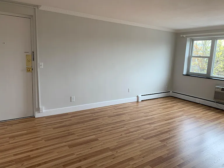 269 Harvard St #40 — Photo 8