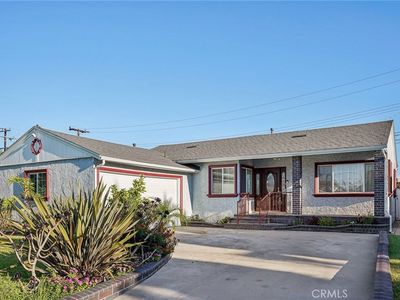 732 E Charron Pl, Compton, CA, 90220
