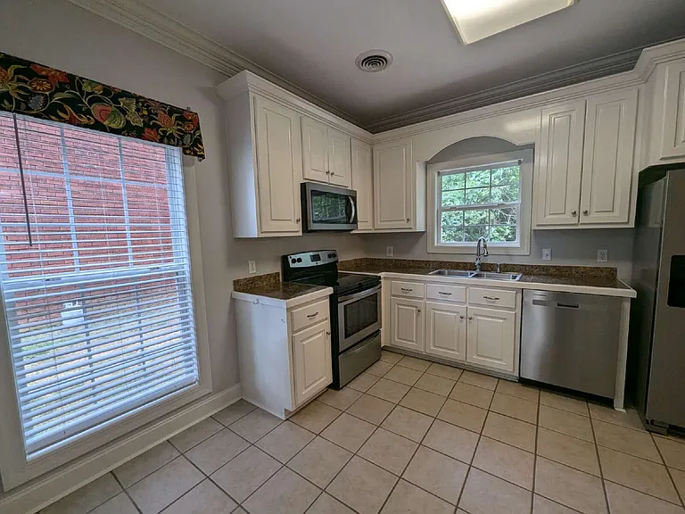 117 Twin Gates Dr — Photo 9