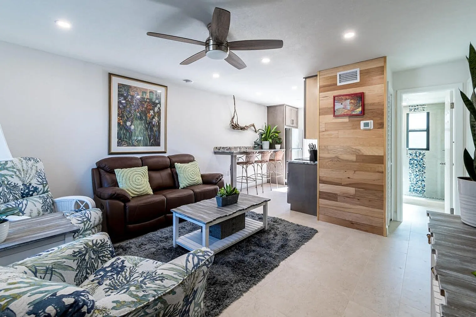 2 bed, 1.0 bath, $2,760 — Photo 1