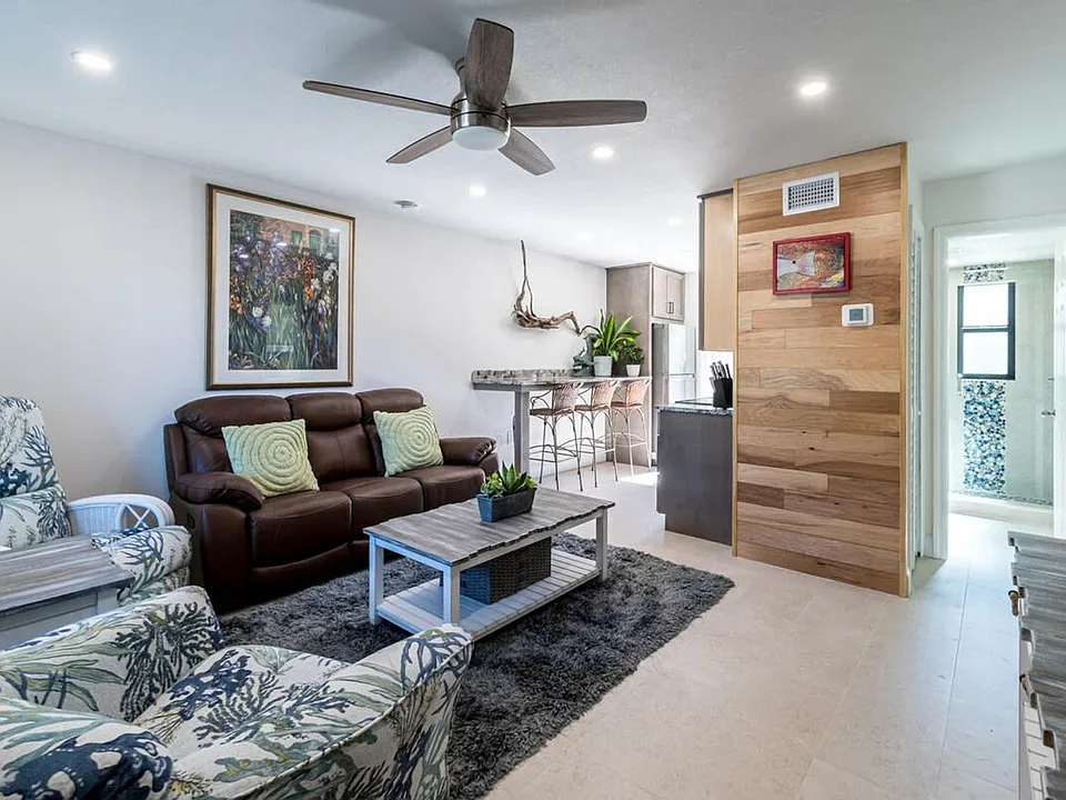 400 S Atlantic Ave #1-ID1044327P