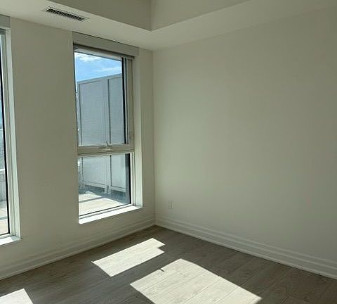 4th image of 8 Rouge Valley Dr #508B
