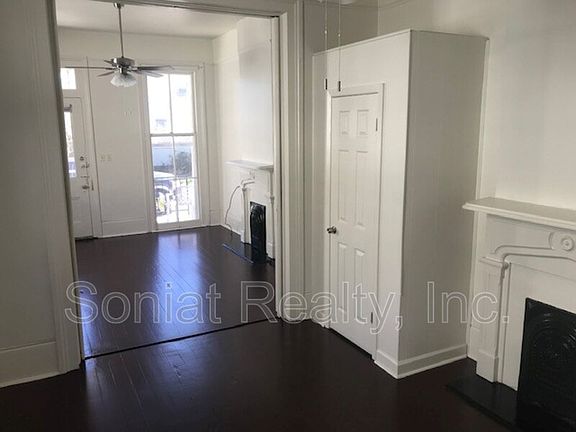 4th image of 1910 Dublin St Unit 1910