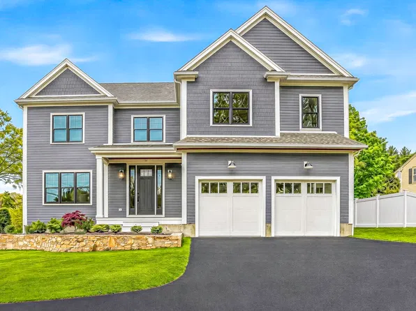 18 Avon Cir, Needham, MA 02494
