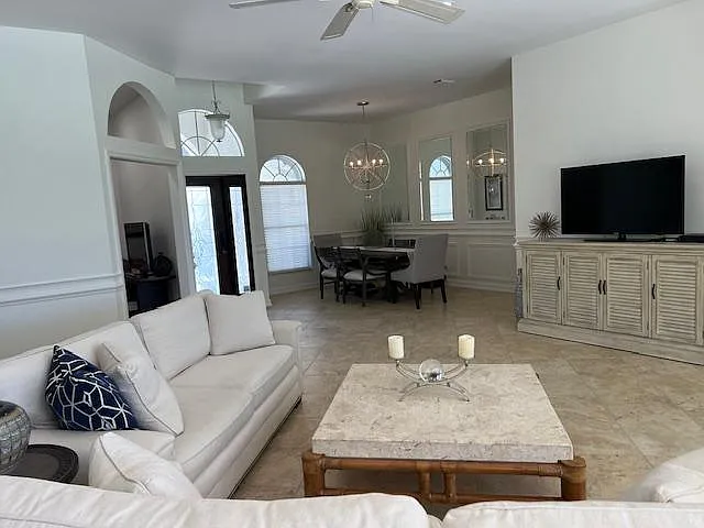 2268 Heritage Greens Dr — Photo 6