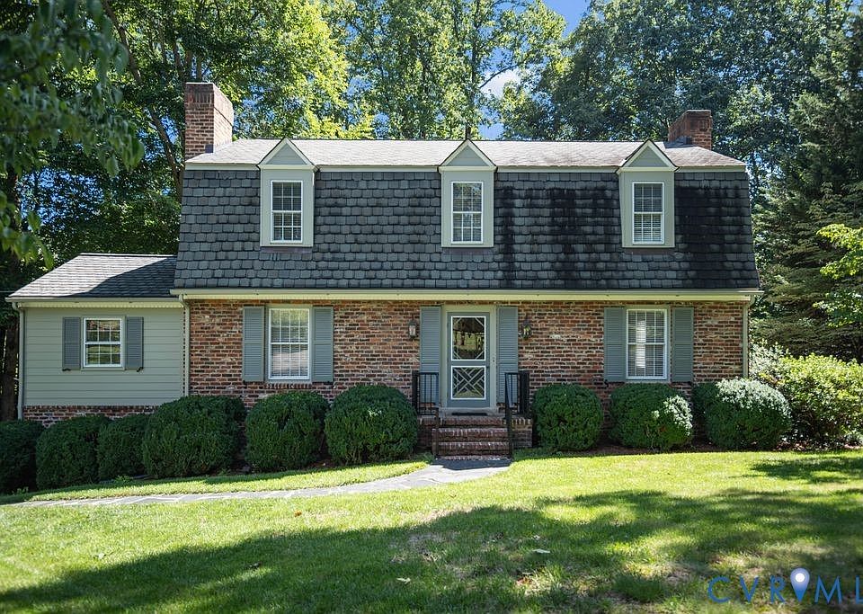 1st image of 2425 Chancellor Rd