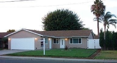 1203 Dainty Ave, Brentwood