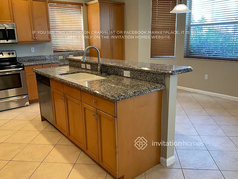 9091 Dupont Pl — Photo 6