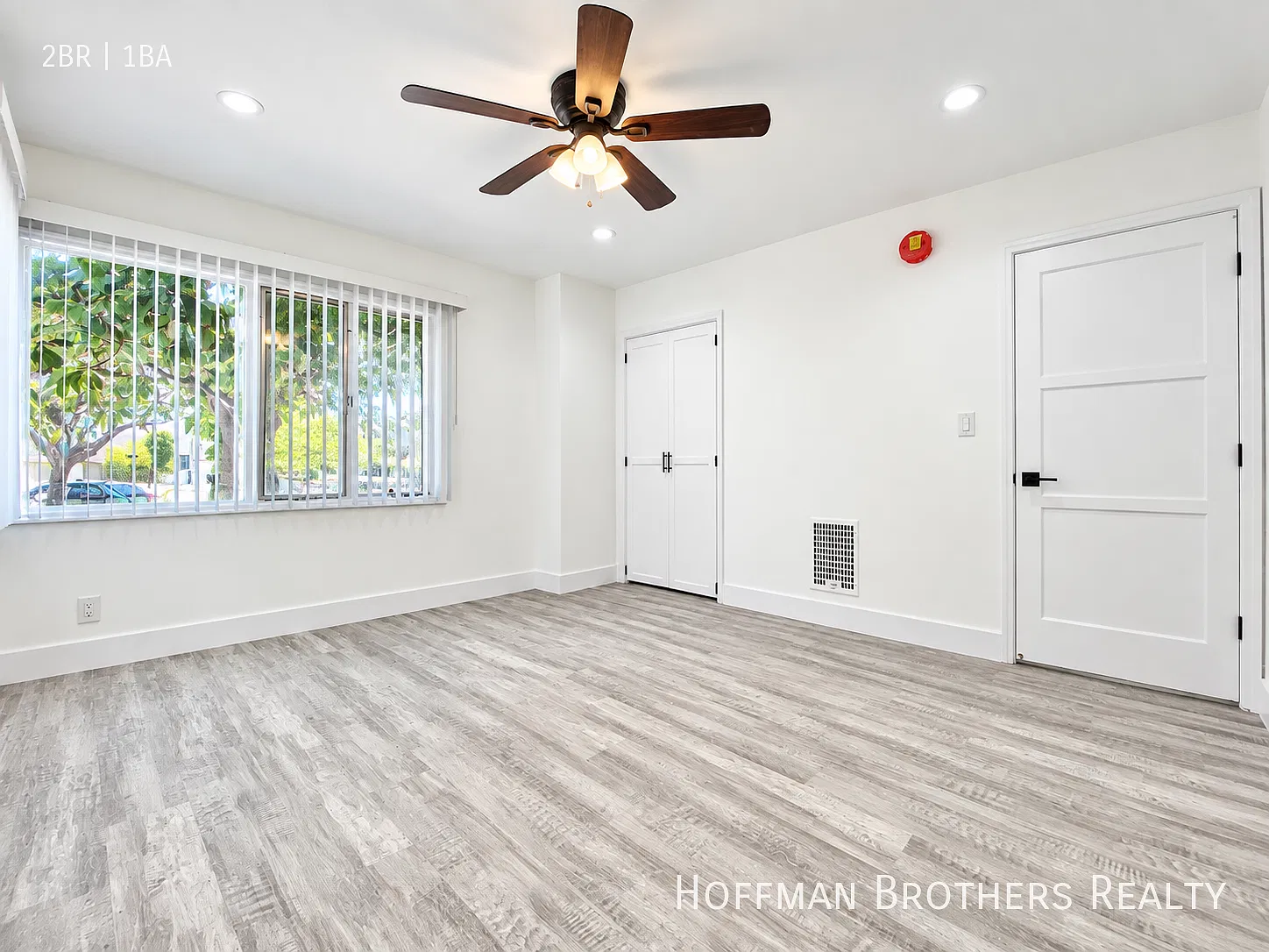 115 S Carondelet St Los Angeles, CA 90057 — Photo 4