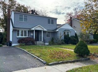 1010 Brent Drive, Wantagh, NY 11793