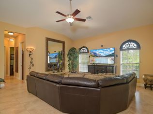 1512 Oak Ave, Lehigh Acres, FL 33972