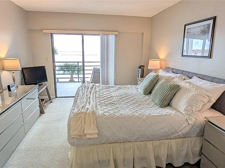 363 Pinellas Bayway S #36 — Photo 16