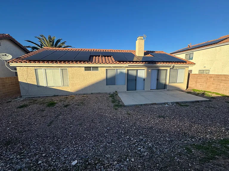 7447 Palermo Ave — Photo 24