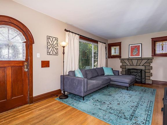 5th image of 5628 Holly Hills Ave