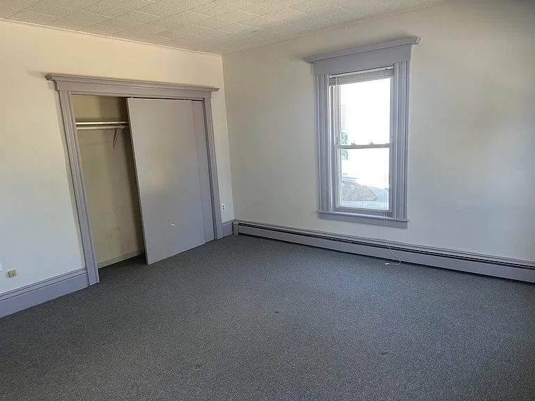 28 Lincoln St #A — Photo 17