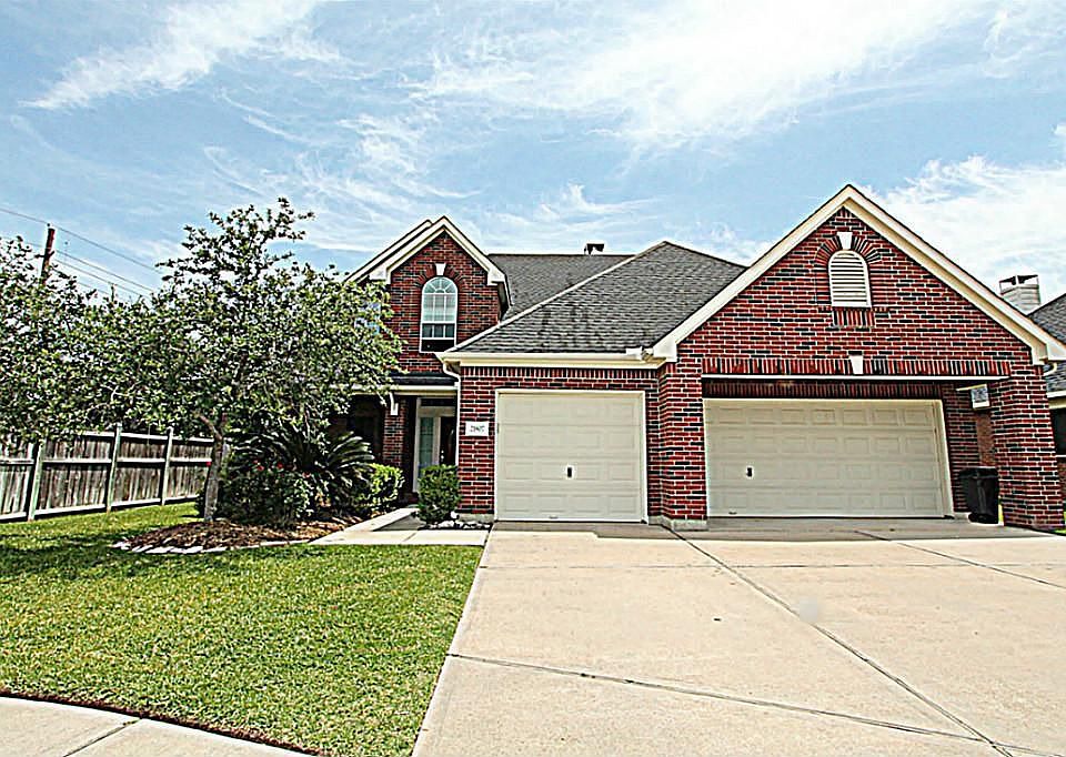 1st image of 21807 Silverpeak Ct