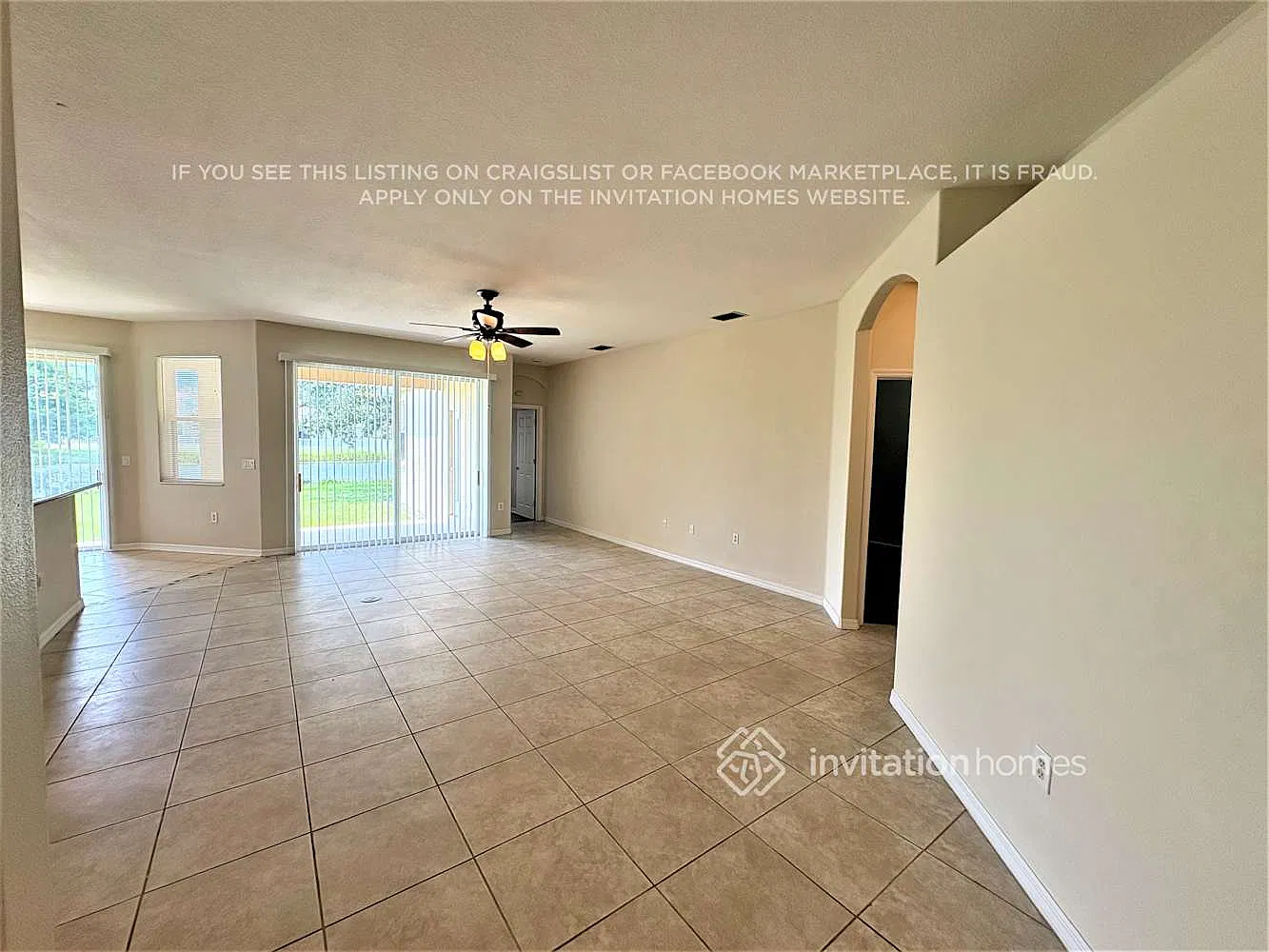 15671 Lemon Fish Dr Lakewood Ranch, FL 34202 — Photo 2