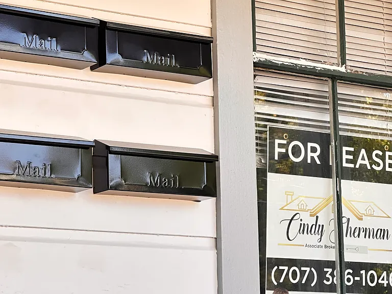 450 Randolph St #4 — Photo 19