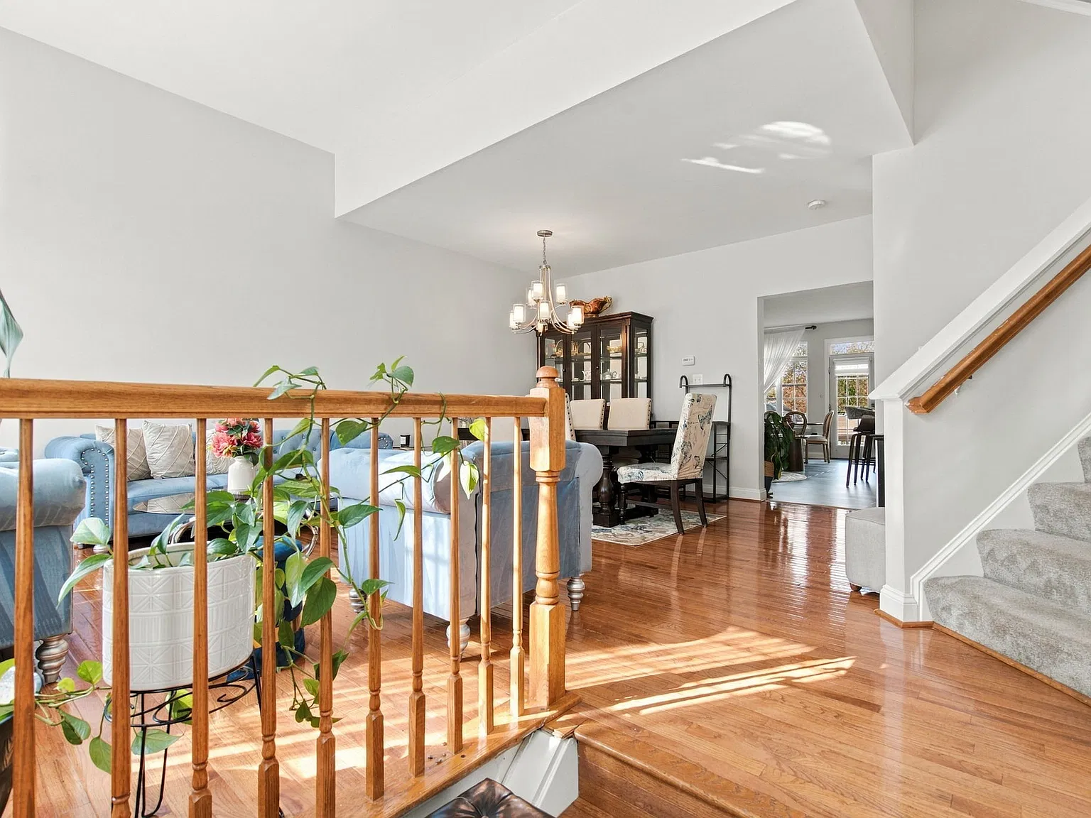 4 bed, 3.5 bath, 1864 sqft, $3,500 — Photo 4