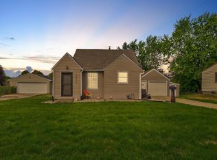 1232 Bigelow Ave, Owatonna, MN 55060