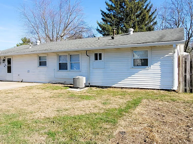 4426 Varner Rd — Photo 4