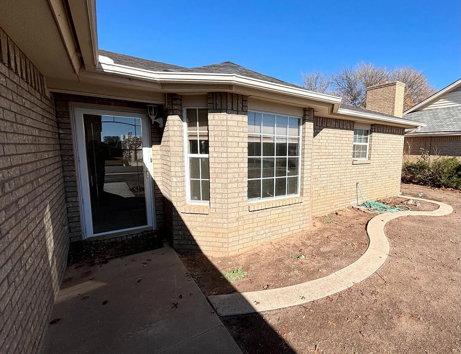 3 bed, 1539 sqft, $1,799 — Photo 2