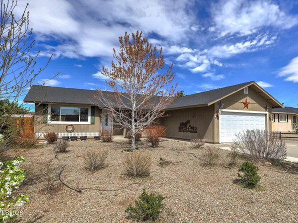 1336 Honeybee Ln, Gardnerville, NV 89460