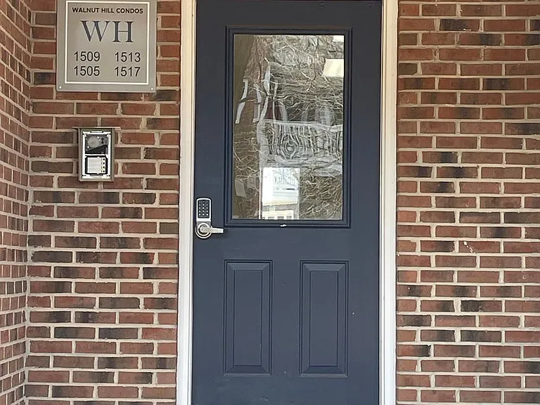 1505 Walnut View Dr — Photo 6