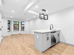 162 Cornelia St, Brooklyn, NY 11221