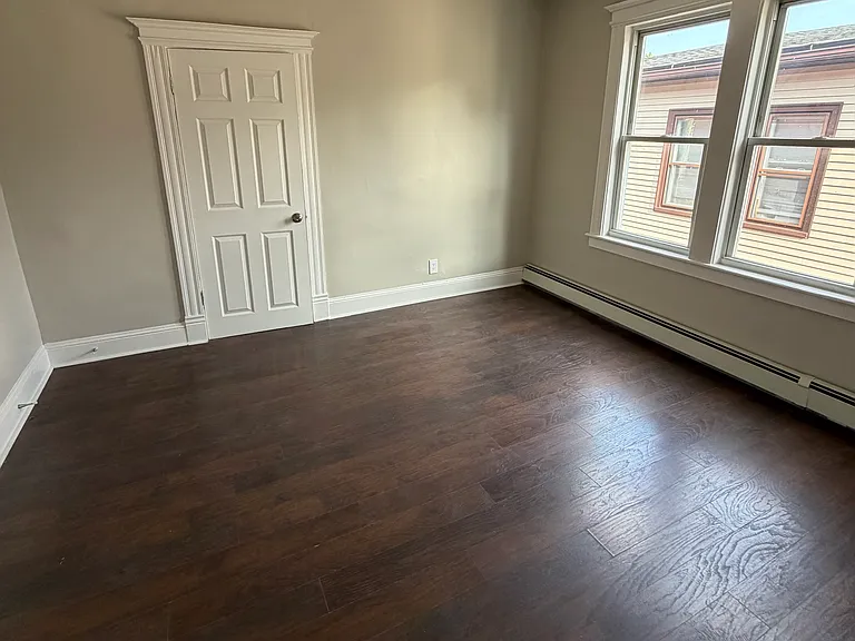 197 Glen St #3S — Photo 8