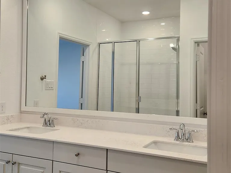 2411 Lemon Grass Dr — Photo 24