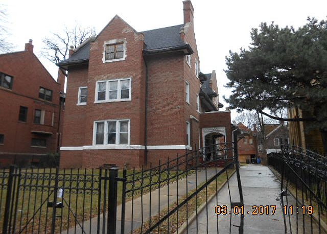1st image of 4847 S Woodlawn Ave