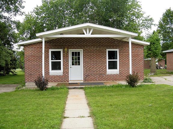 2nd image of 16770 County Road 156 NW