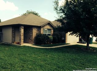 11212 Forest Pass Ct, Live Oak, TX 78233