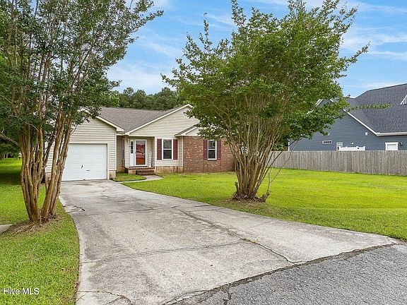 3rd image of 510 Greenfield Place