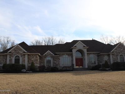 394 Joanne Ct, Bartonsville, PA, 18321