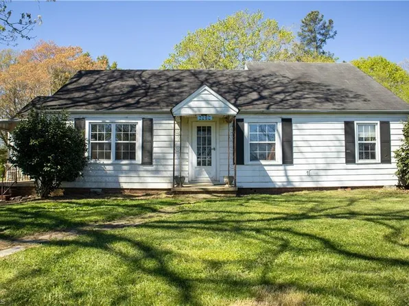 6529 Lou Cranford Rd, Denton, NC 27239
