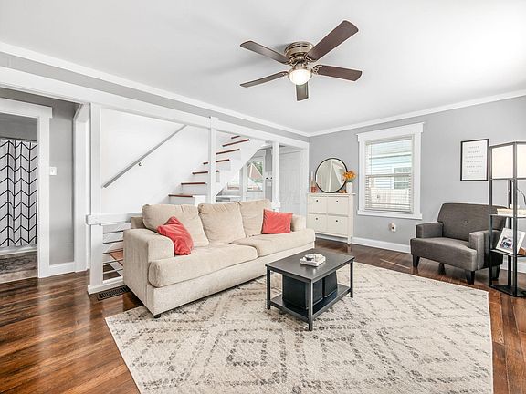 4th image of 233 Demorest Rd