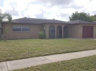 6108 Halifax Dr, New Port Richey, FL 34653