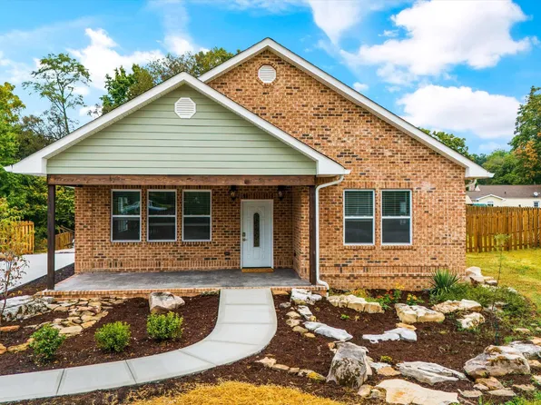 305 Taylor Rd, Knoxville, TN 37920