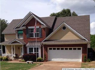 4446 Big Horn Dr S, Nesbit, MS 38651