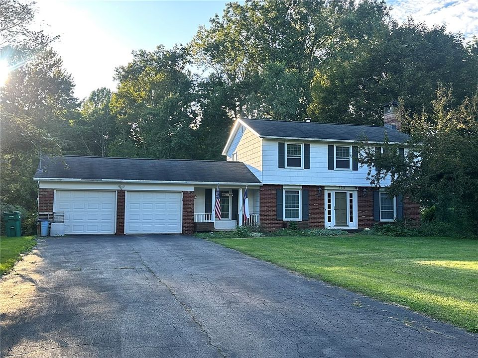 1st image of 733 Drake Rd