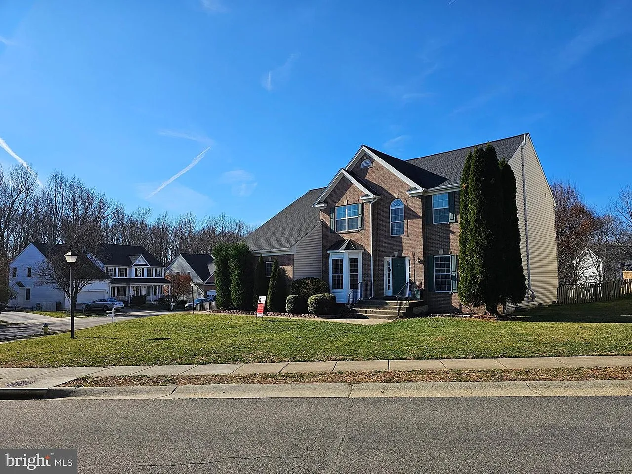 6 bed, 4196 sqft, $4,000 — Photo 1