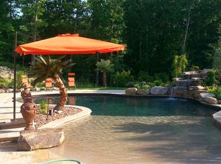 20 Lady Slipper Ln, Scituate, RI 02857