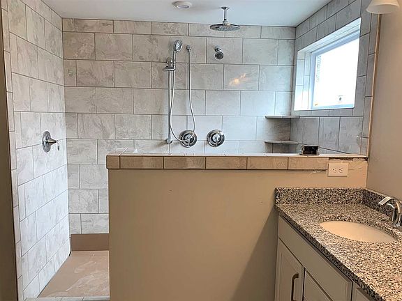 Owner s Bathroom
