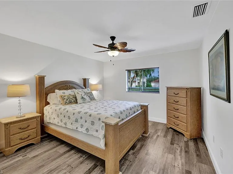9940 Treasure Cay Ln — Photo 17