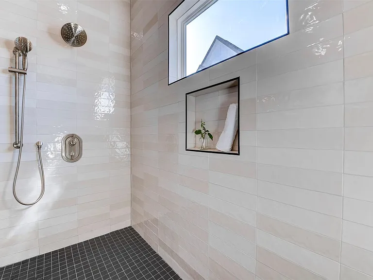 5138 Rosslyn Rd — Photo 16