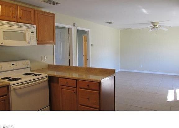 3rd image of 3829 Sw8th Ct